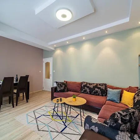 Ohrid 2bdr Апартаменти *